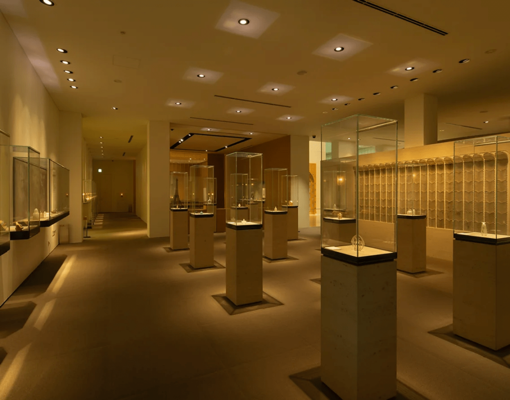 Robo millonario sacude al Museo René Lalique en Francia