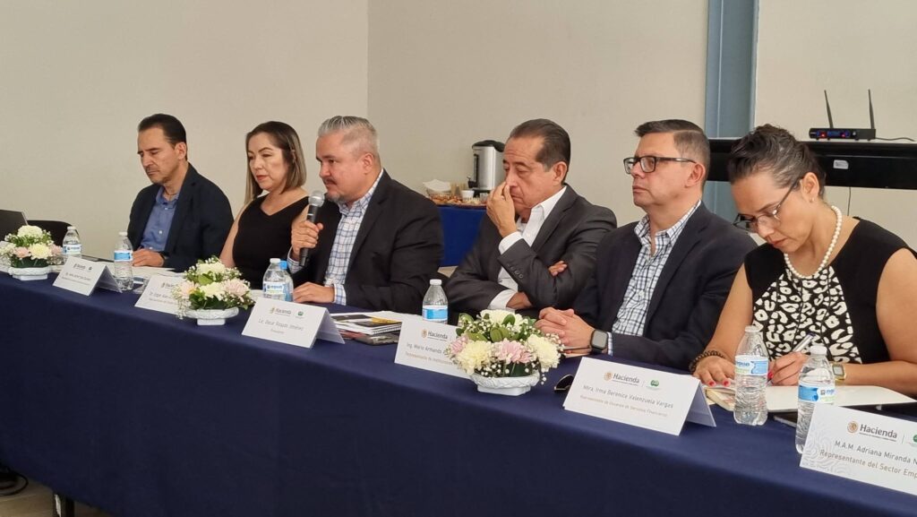 Facultad de Derecho plantea colaboración con CONDUSEF para fortalecer prácticas estudiantiles