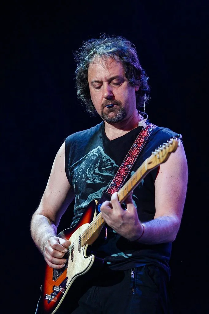 Alejandro Marcovich deja hospital tras sufrir derrame cerebral