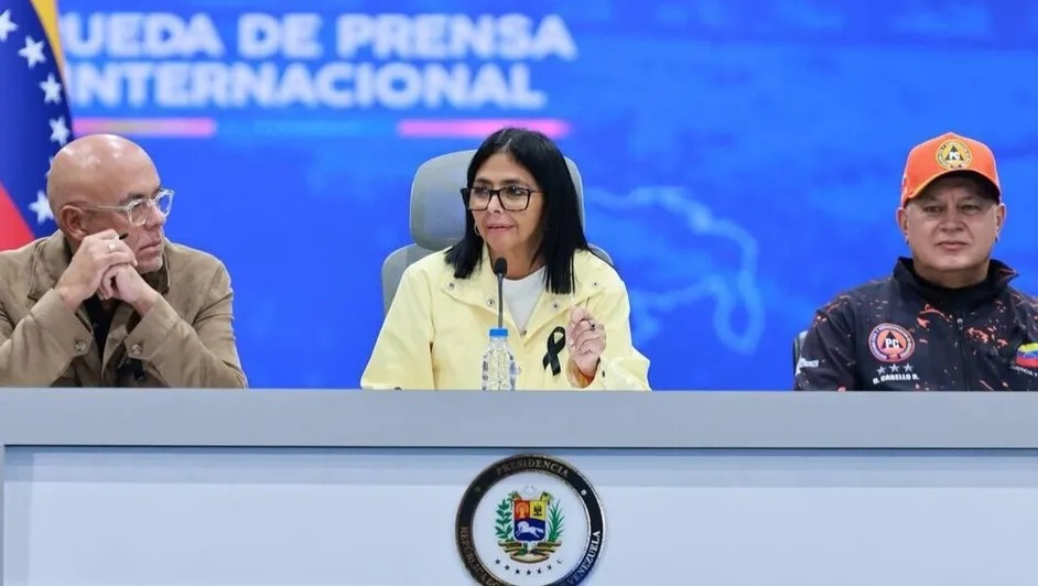 Delcy Rodríguez agradece a México por enviar rescatistas tras los sismos en Venezuela