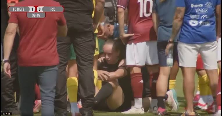 Árbitra sufre conmoción cerebral tras empujón de un hombre en partido amistoso
