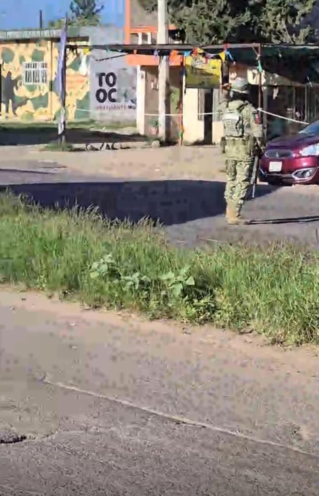 Maletas sospechosas en el exterior de cuartel militar de Durango causa movilización