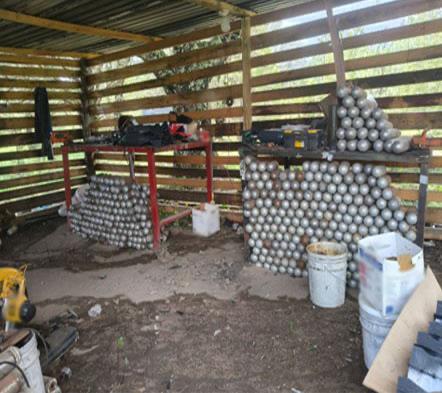 Fábrica de explosivos aseguran en Durango elementos del Ejército Mexicano