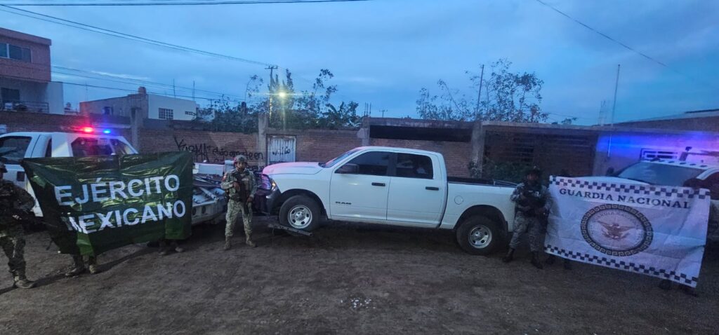 Defensa, GN y FGR aseguraron en Durango una bodega y cuatro vehículos