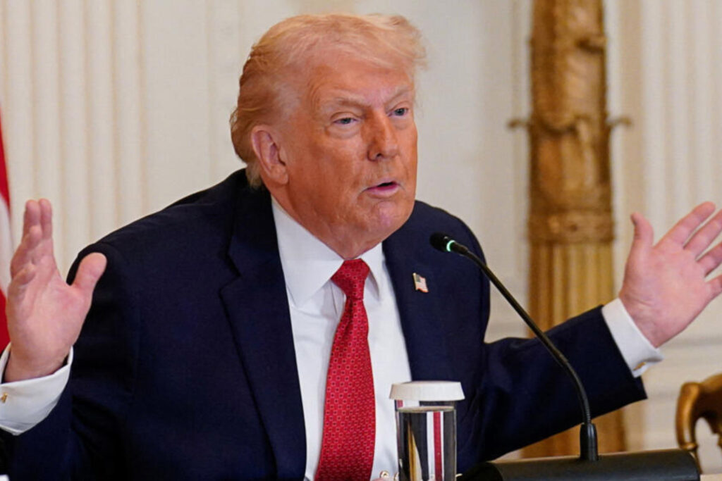 Trump insiste en que Groenlandia debe quedar bajo control de Estados Unidos