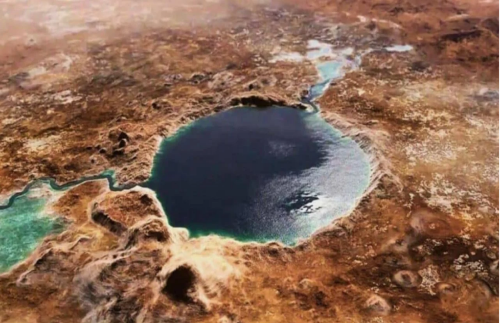 NASA halla señales de agua persistente en el monte Sharp de Marte