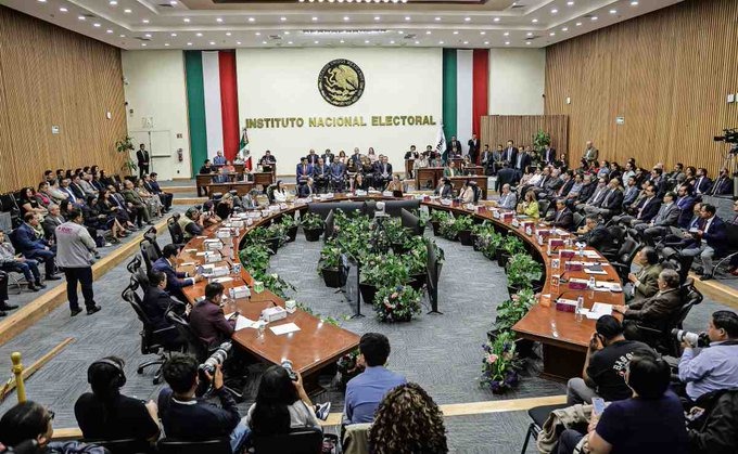 INE aplaza regulación de campañas adelantadas rumbo a elecciones de 2027