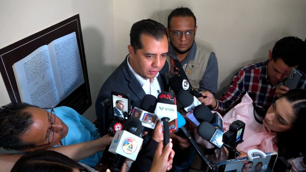 Supervisarán comercios de la feria para garantizar orden, permisos y seguridad