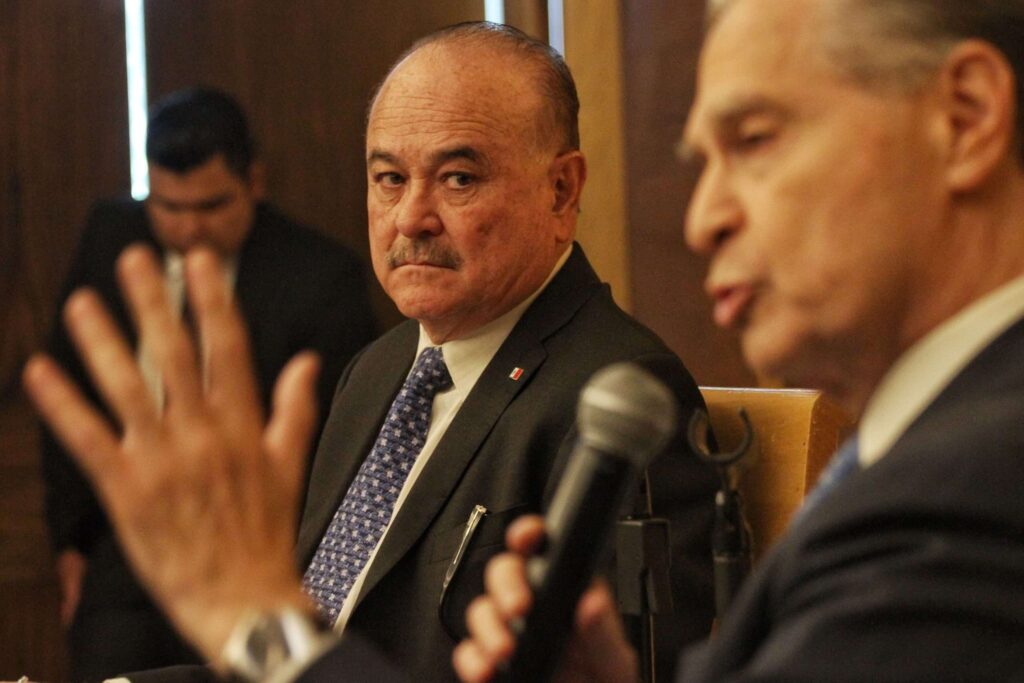 FGR logra vinculación a proceso de Ernesto Ruffo y siete personas por caso de huachicol fiscal