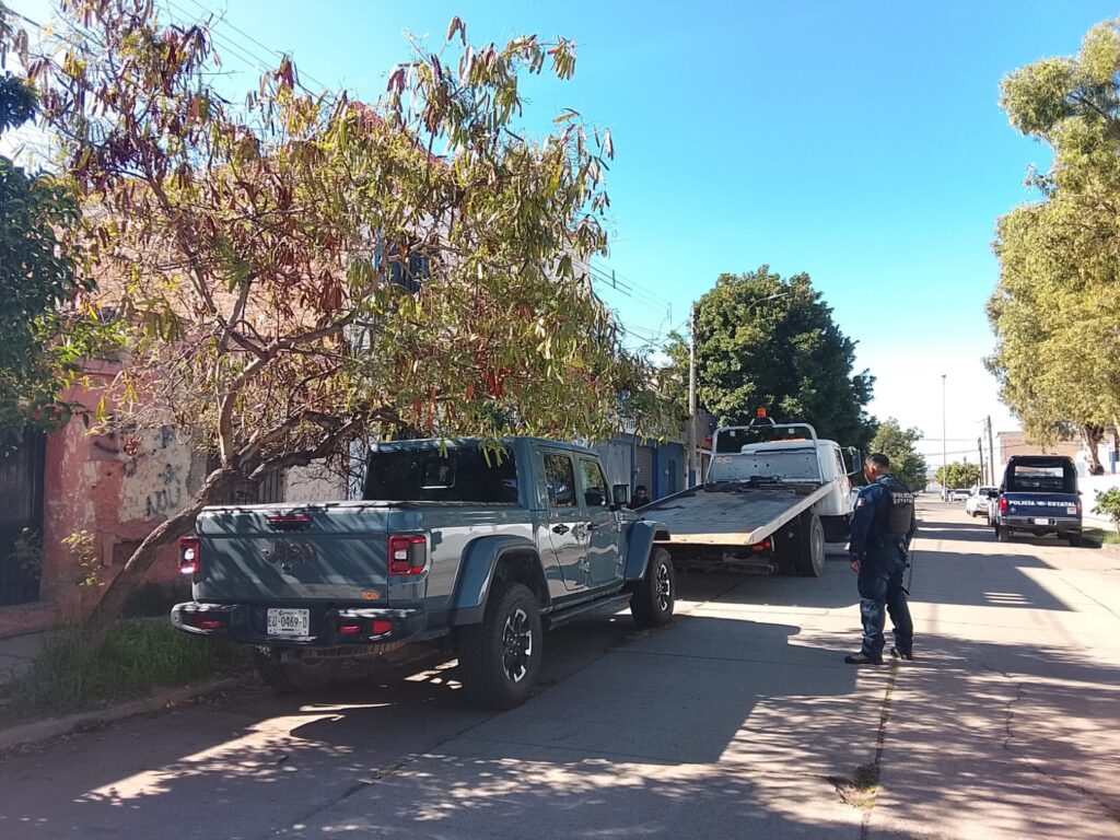 Otro lujoso vehículo robado aseguró el operativo Dragón en Durango