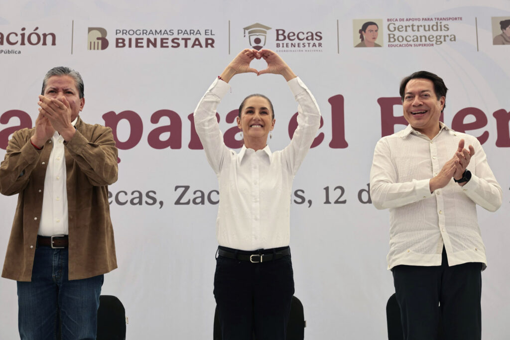 Sheinbaum anuncia nueva beca de transporte para universitarios de Zacatecas
