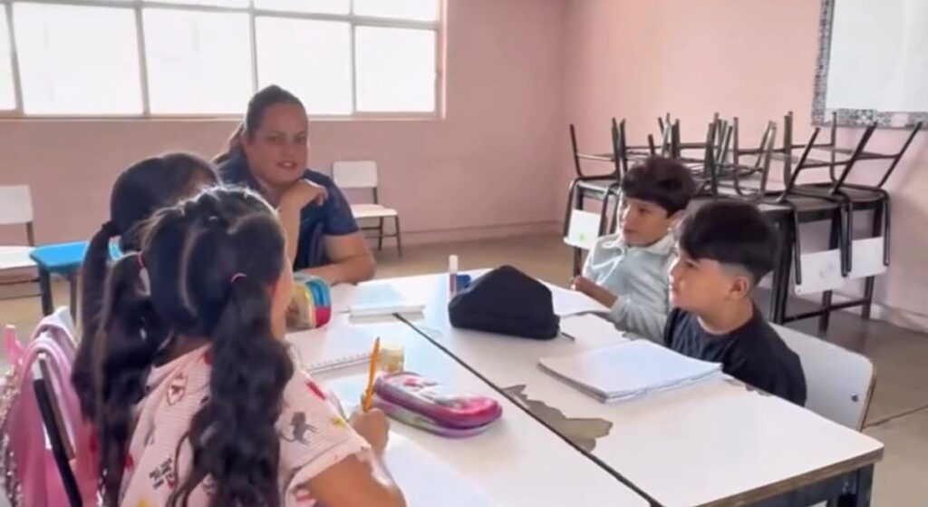 Cerca de 3 mil alumnos reciben apoyo académico durante vacaciones: SEED