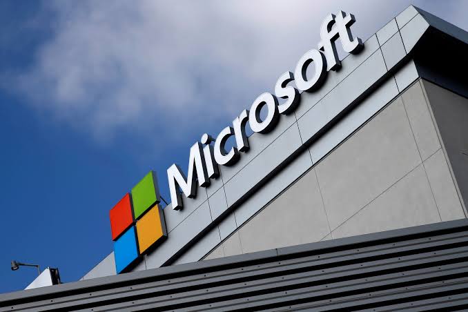 Microsoft recorta empleos y reestructura la división Xbox