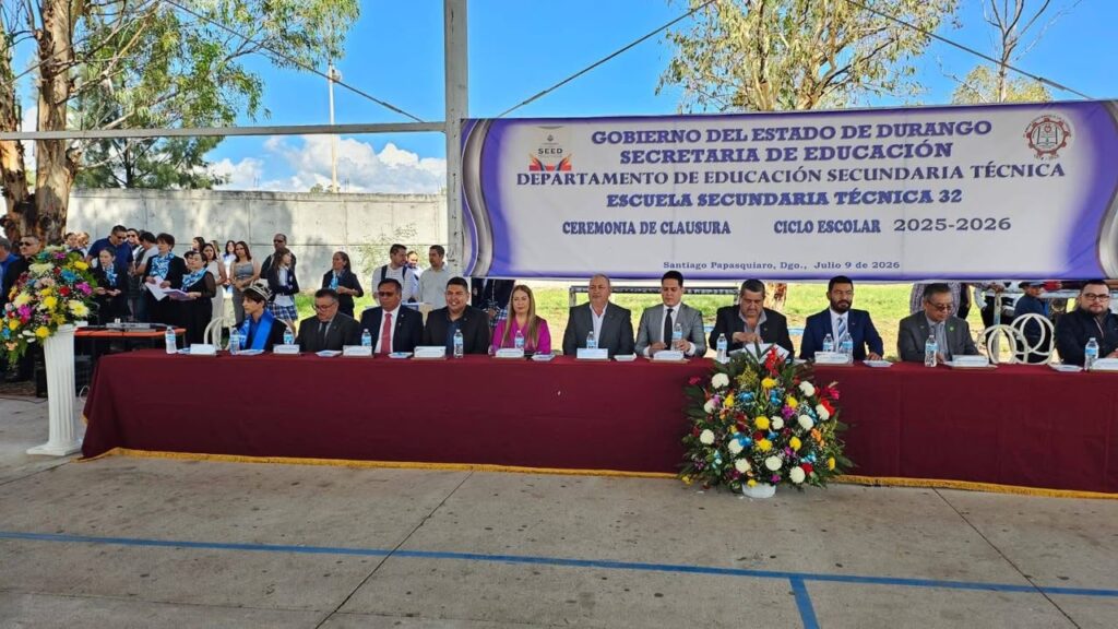 La Secundaria Técnica 32 gradúa a 253 estudiantes listos para iniciar el nivel medio superior