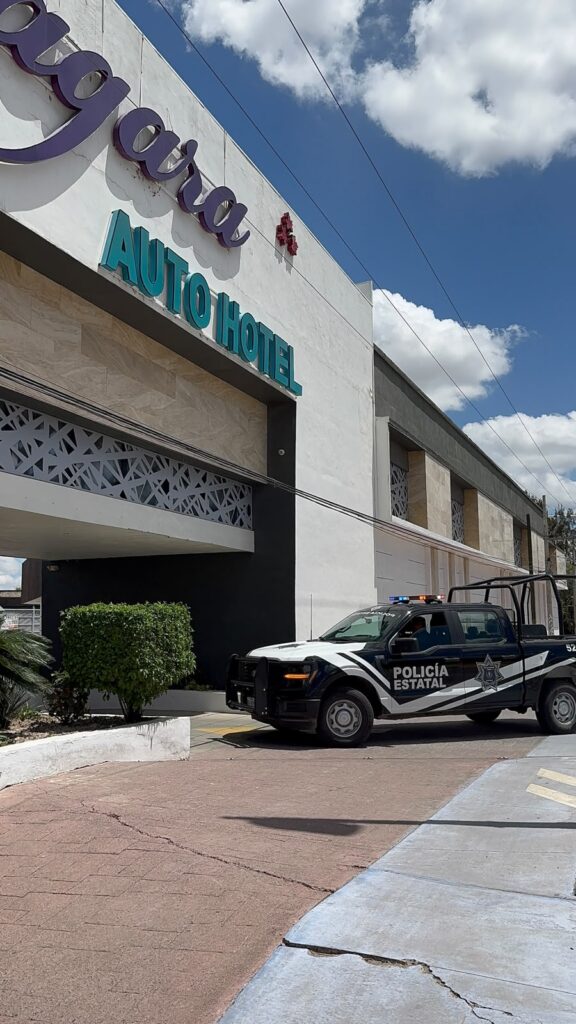 Reportan a mujer sin vida en la alberca de conocido Auto Hotel