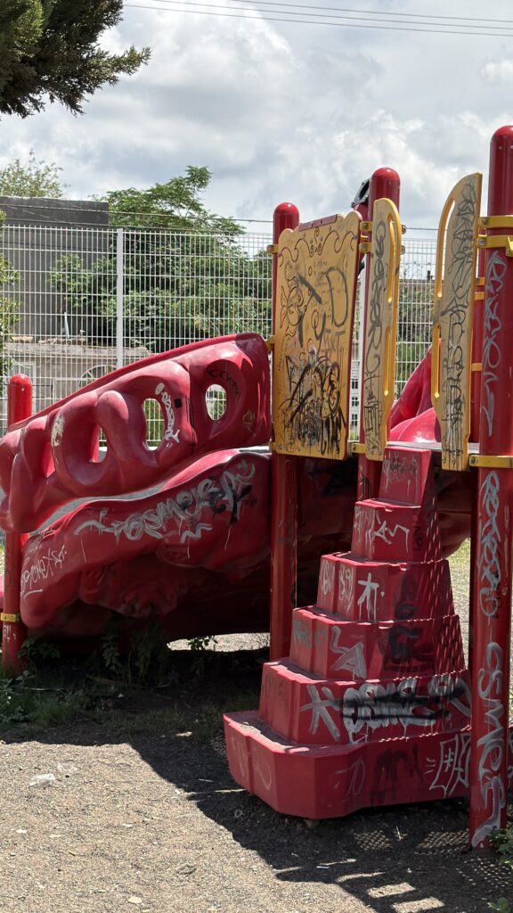 Unidad deportiva y recreativa, en el abandono; vecinos de la Zapata exigen su rescate