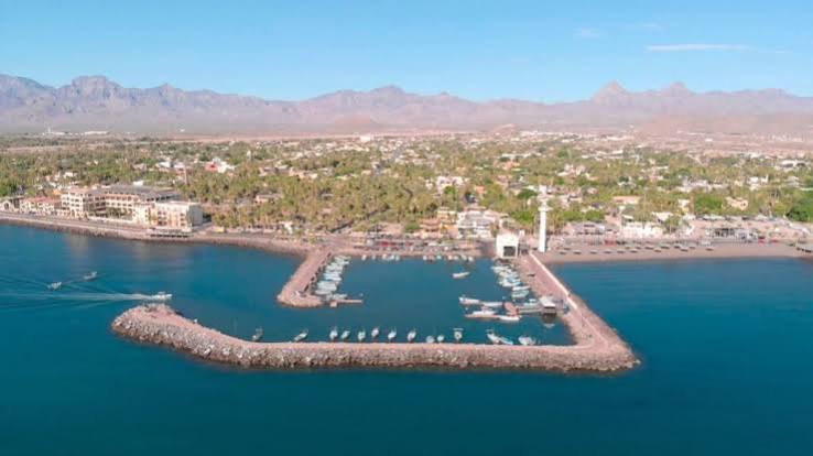 Puerto de Loreto seguirá sin cruceros ni puerto de altura