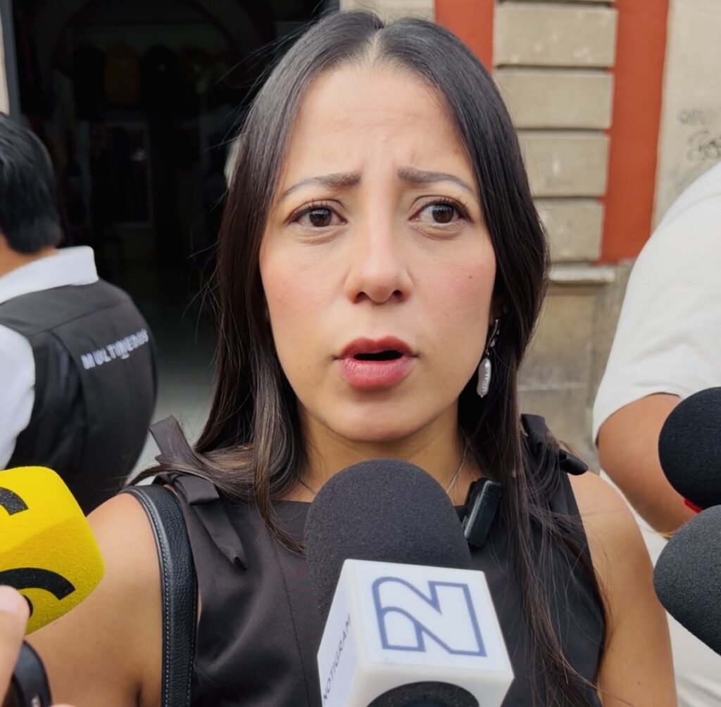 “Les cambian hasta el teléfono del negocio”: alertan por extorsiones contra empresarios”.