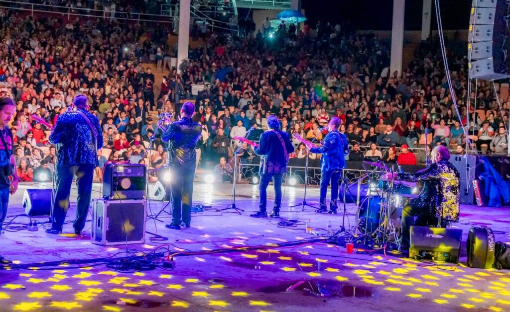 Música, cultura y tradición desbordan las Jornadas Villistas en Parral