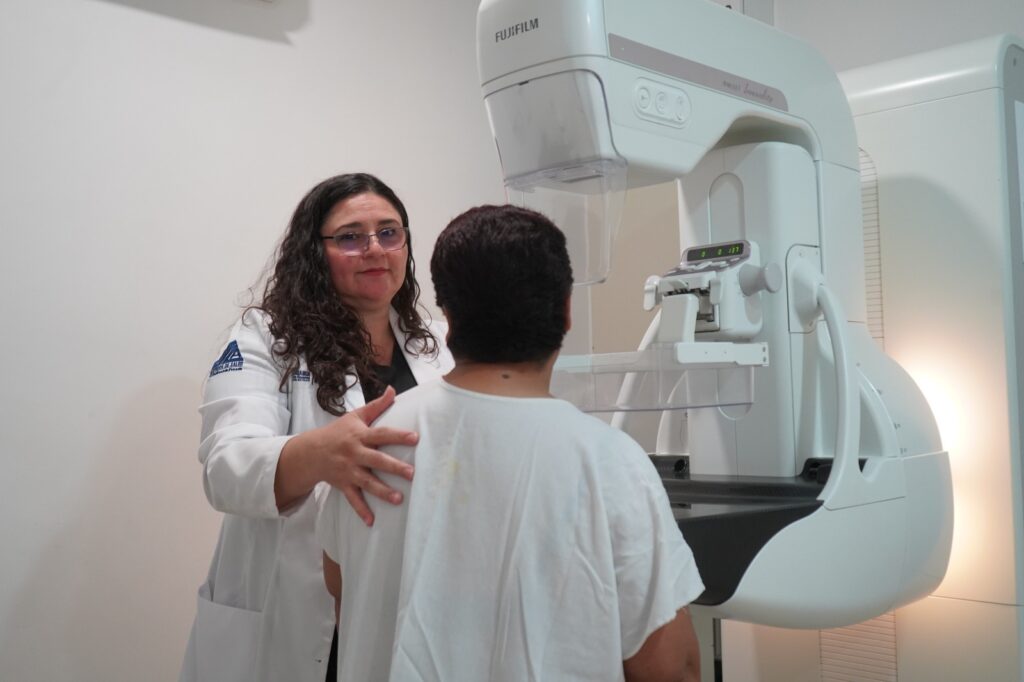 Centro Estatal de Cancerología suma casi 54 mil sesiones de radioterapia con acelerador lineal