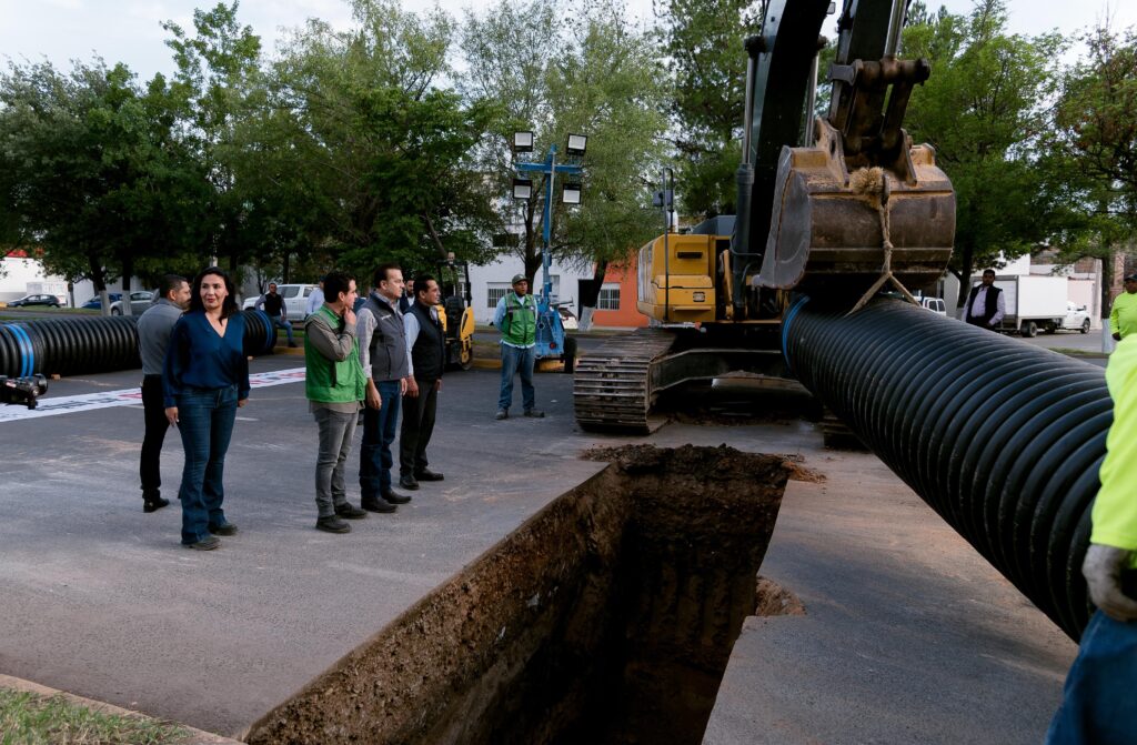 Con el Colector Pluvial Jalisco, dejarán de inundarse el Centro de Salud y colonias aledañas