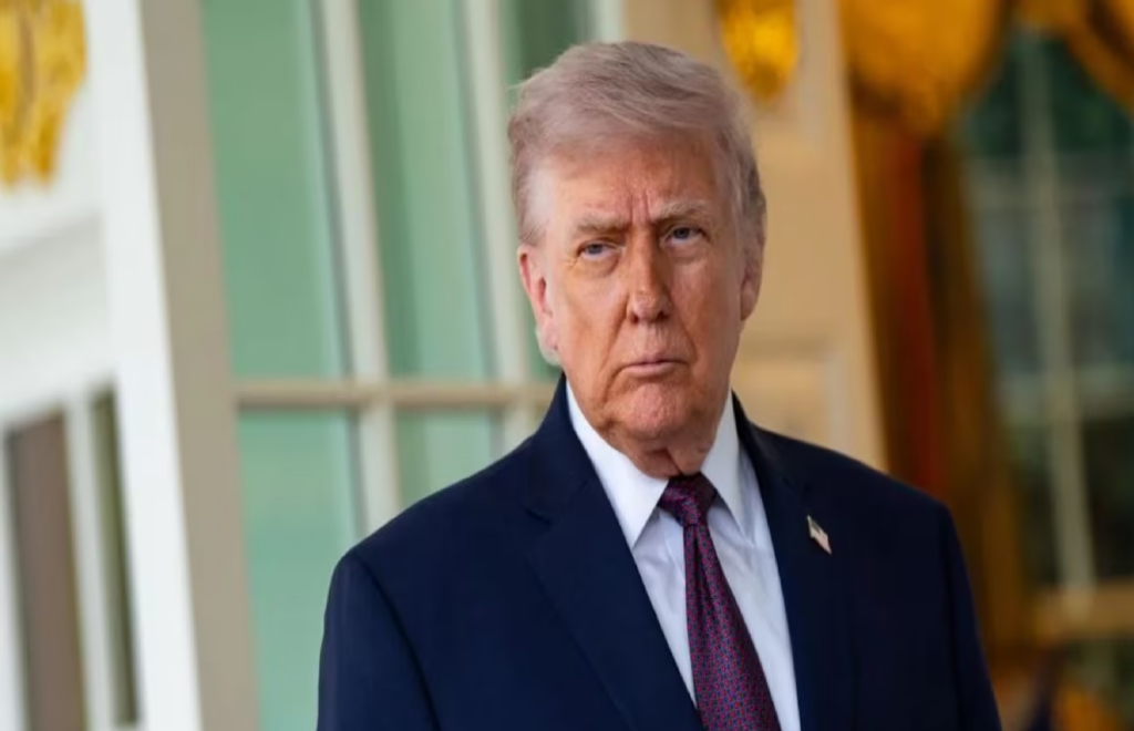 Donald Trump respalda operativos migratorios pese a polémica por fallecidos