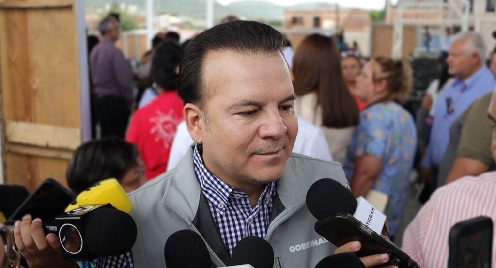 Durango va por nuevos hospitales del IMSS e ISSSTE: Esteban Villegas