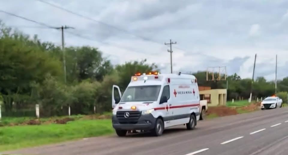 Pierde la vida una jovencita en accidente de motocicleta