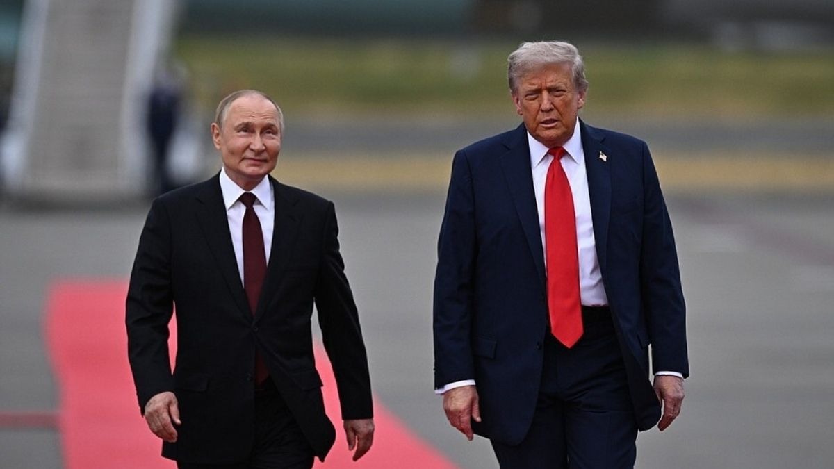 Trump pide a Putin poner fin pronto a la guerra en Ucrania durante llamada telefónica